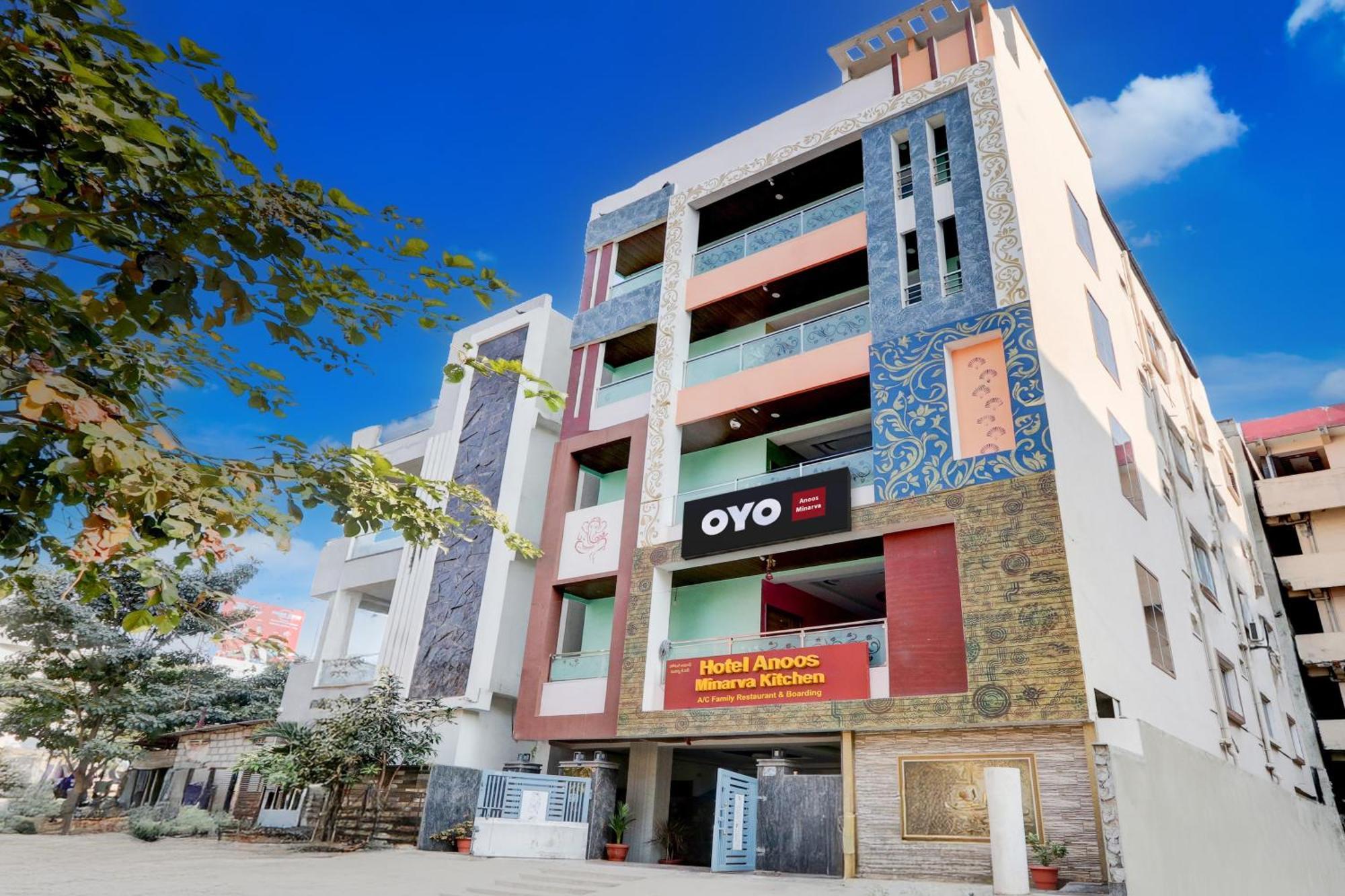Hotel O Anoos Minarva Hyderabad Exterior foto