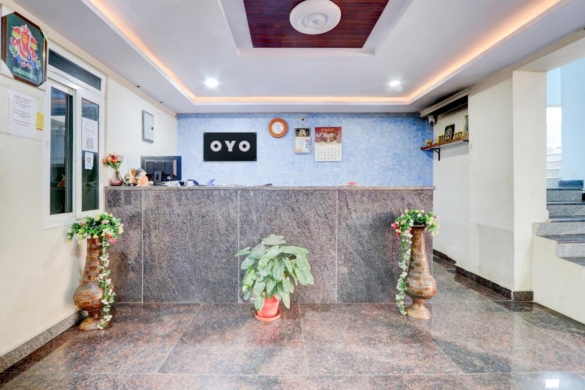 Hotel O Anoos Minarva Hyderabad Exterior foto